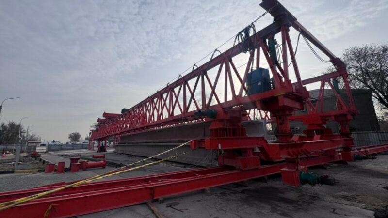 Жибек Жолу проспектиндеги көпүрөнү реконструкциялоо иштери кызуу жүрүүдө