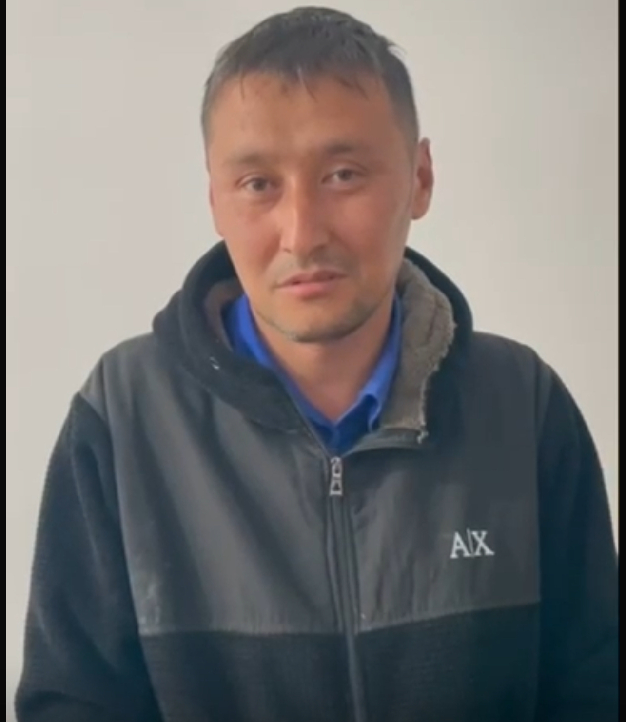 Коомдук автобус айдап бара жатып телефон караган айдоочуга чара көрүлдү