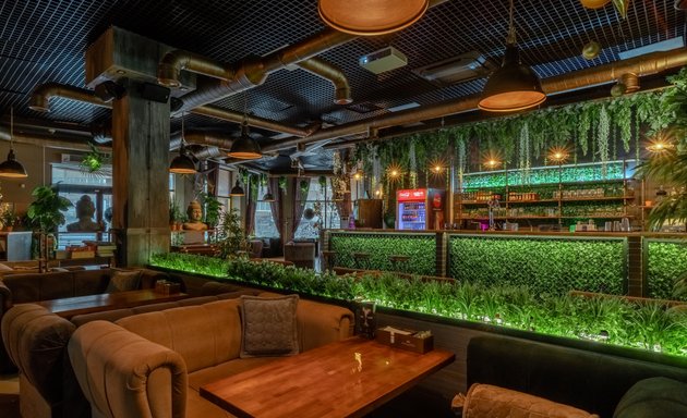 Бүгүнтөн баштап кафе-ресторандар саат 22:00дөн кийин жабылат