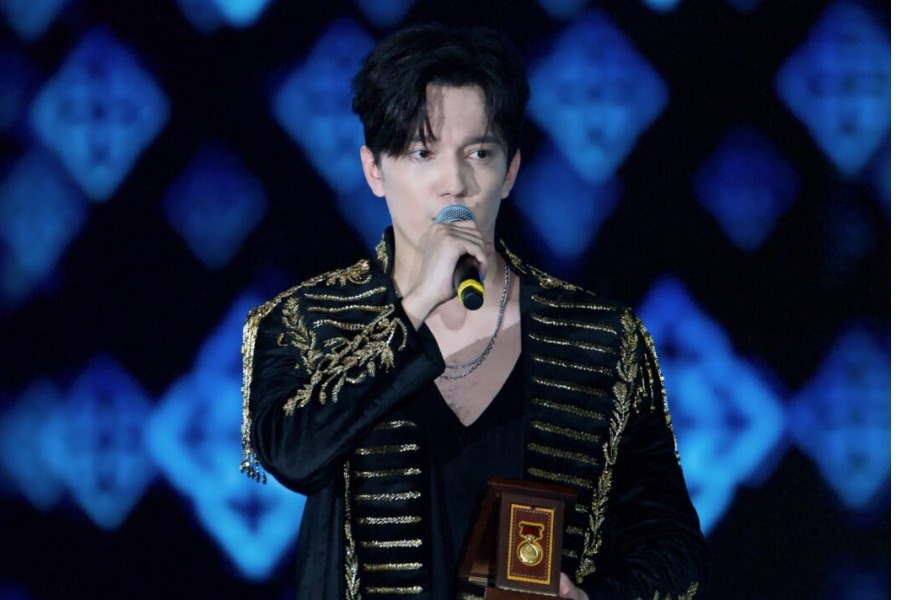 Димаш Кудайберген «Горизонттун өңүтү” аттуу долбоорго катышат