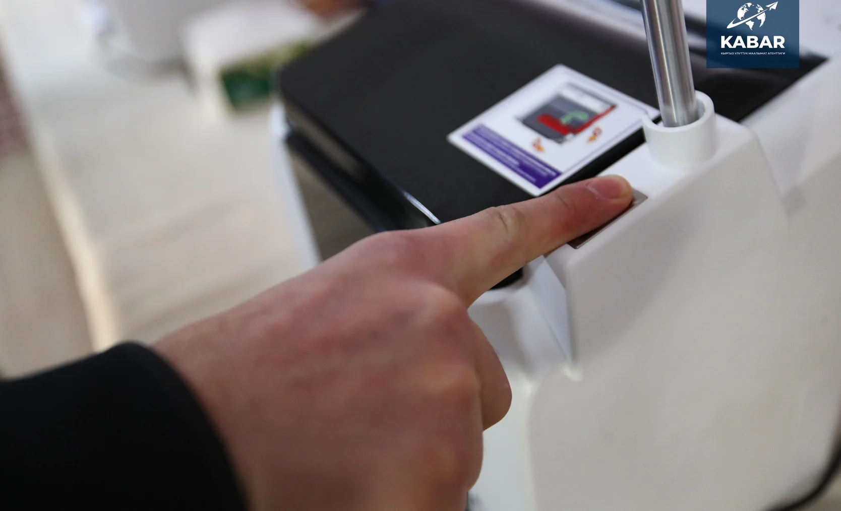 Шайлоо тартибин бузган 5 талапкерге эскертүү берилип, 3 талапкер шайлоодон четтетилди