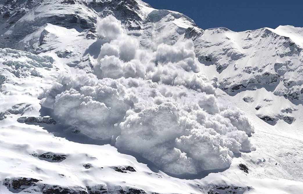 Шашылыш билдирүү! Өлкөнүн тоолуу райондоруна кар көчкү түшүшү күтүлөт