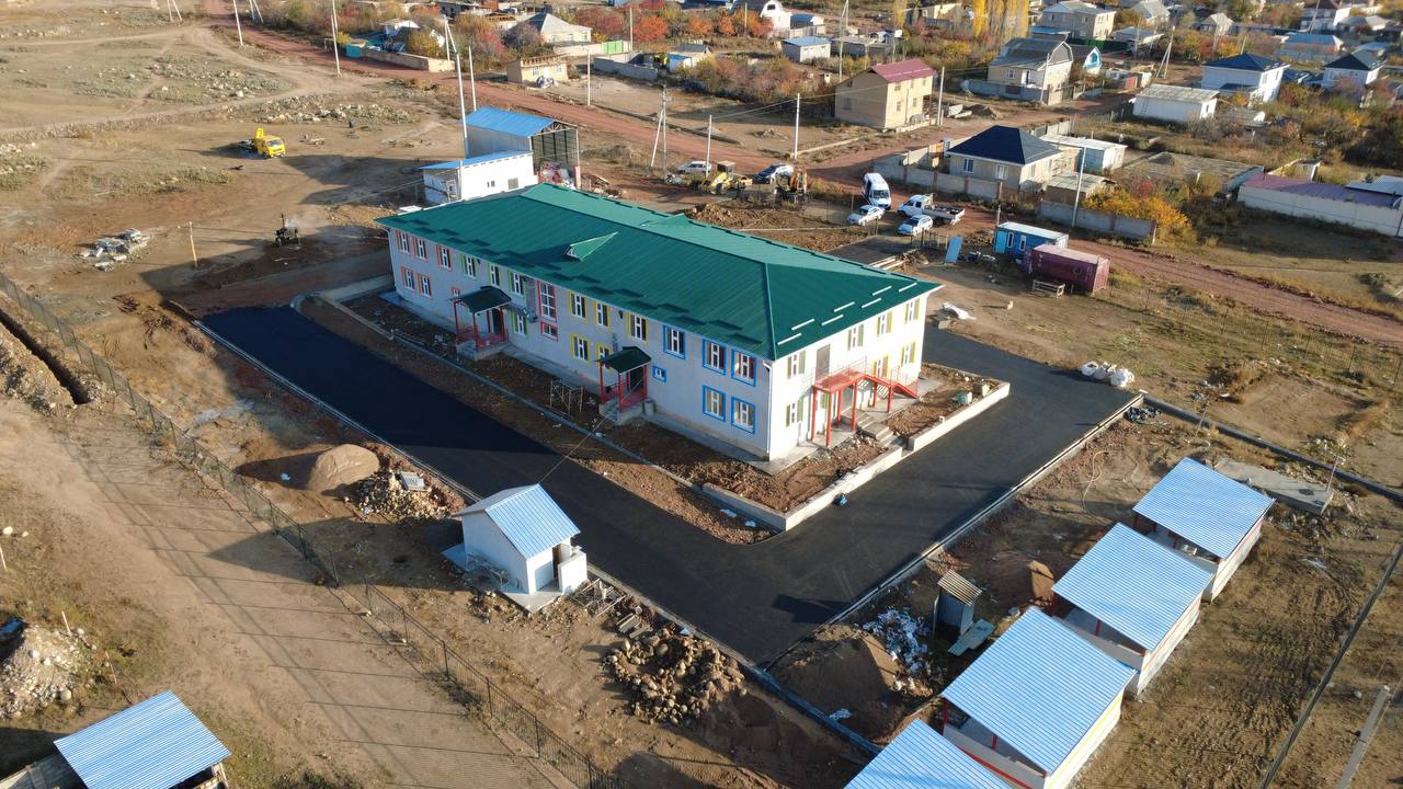 Чолпон-Атада 120 орундуу бала бакчанын курулушу быйыл бүткөрүлөт