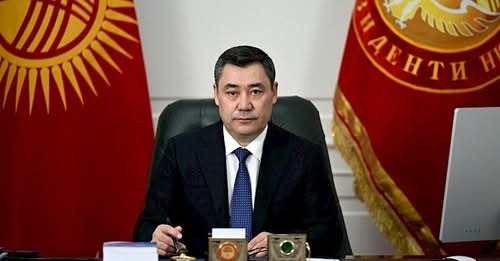 Садыр Жапаров Гонконгдогу ири өрткө байланыштуу Си Цзиньпинге көңүл айтты