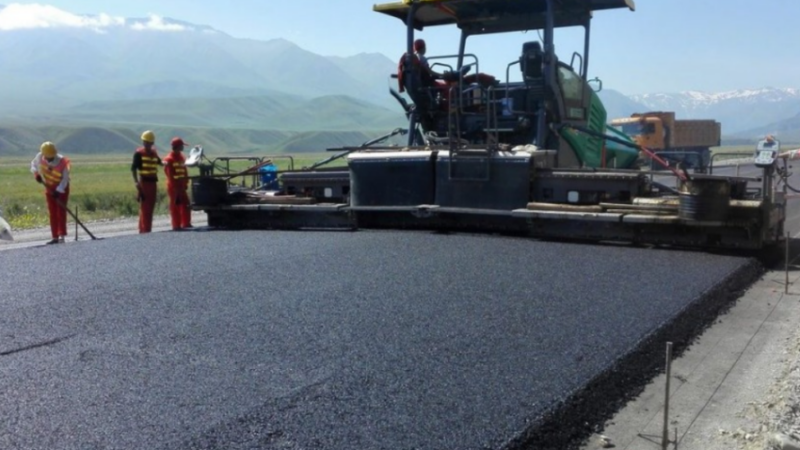 Рекорддук көрсөткүч. Быйыл 1430 чакырым жол асфальтталды