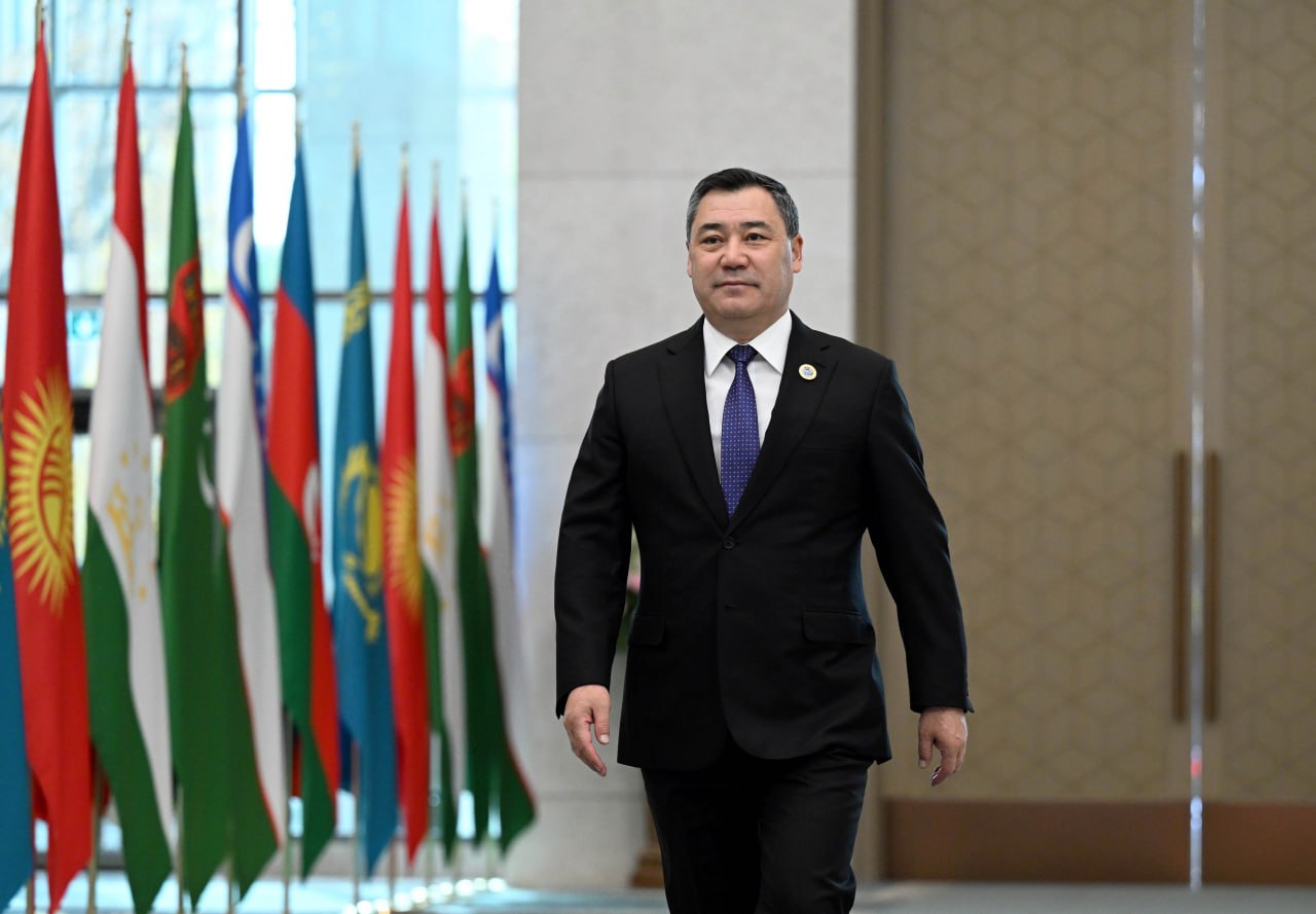 Садыр Жапаров Ташкент шаарында Борбордук Азия мамлекеттеринин башчыларынын жетинчи консультативдик жолугушуусуна катышууда