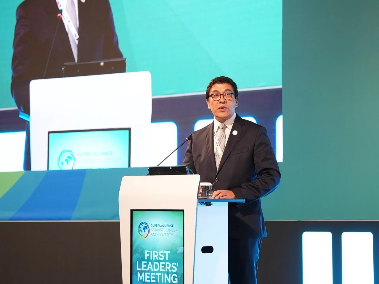 Байсалов Дохадагы саммитте Палестина эл аралык кылмышка кабылганын айтты