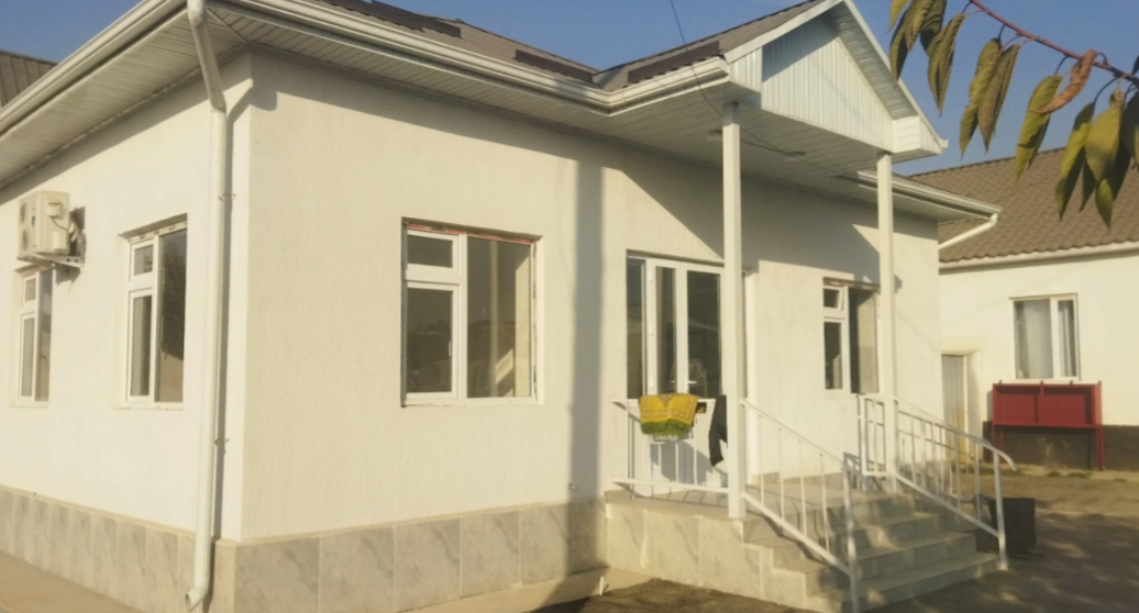 Кызыл-Кыяда мыйзамсыз курулган ФАПка айып салынды