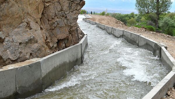 Садыр Жапаров: «Сугат системасын жаңылоо – өзгөчө маанилүү багыт»