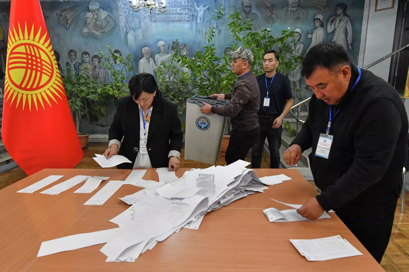 БШК: Шайлоонун акыркы жыйынтыгы 14-декабрга чейин чыгат