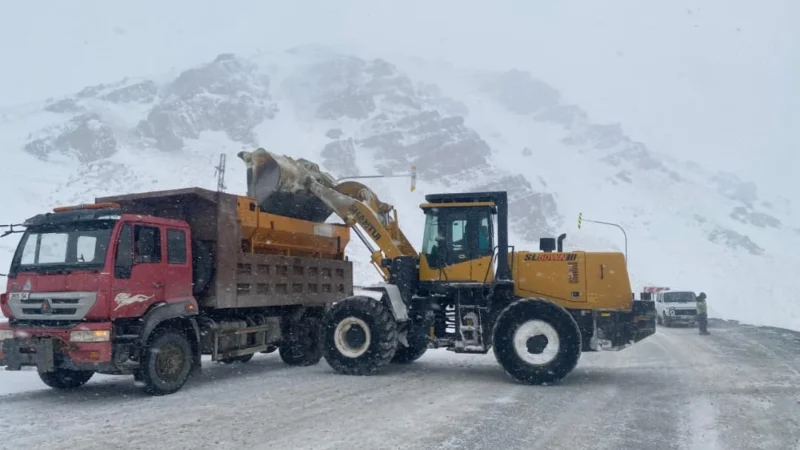 Ашуулардагы абал: Төө-Ашуу ачык, Ала-Белде чектөө бар