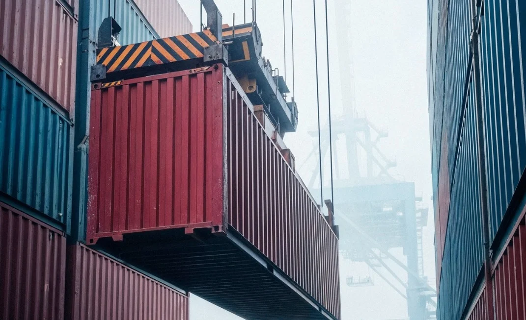 Кытайдан 34 контейнер мыйзамсыз ташылып келген