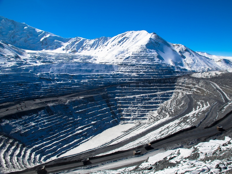 Өлкө башчы: «Кумтөрдөн быйыл 678 млн доллар таза киреше көрдүк»