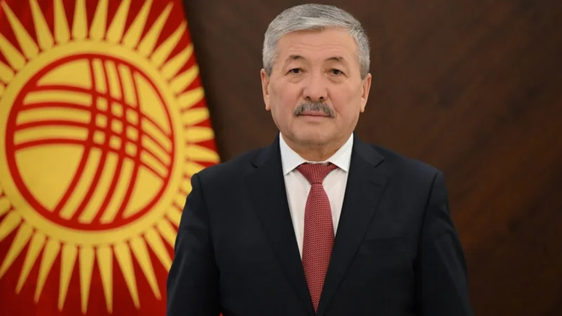 Касымалиев Радио жана телекөрсөтүү кызматкерлеринин күнү менен куттуктады