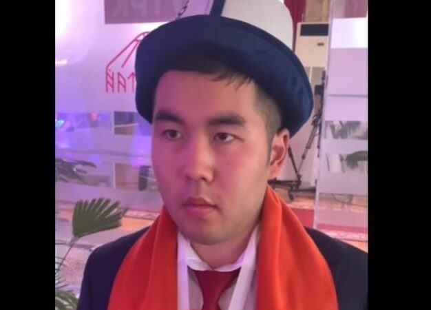 Курултайдын эң жаш делегаты Токмоктогу кадр маселесин көтөрдү