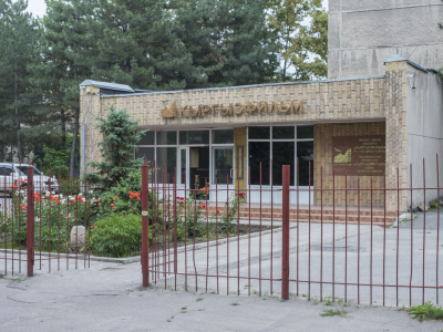 Президент: «Кыргыз кинематографиясына өзгөчө көңүл бурулат»