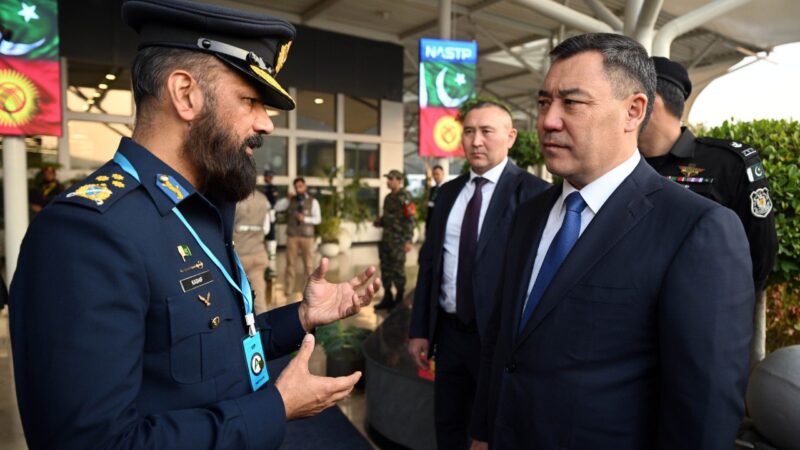 Садыр Жапаров Исламабаддагы Аэрокосмостук илим жана технологиялар улуттук паркына барды