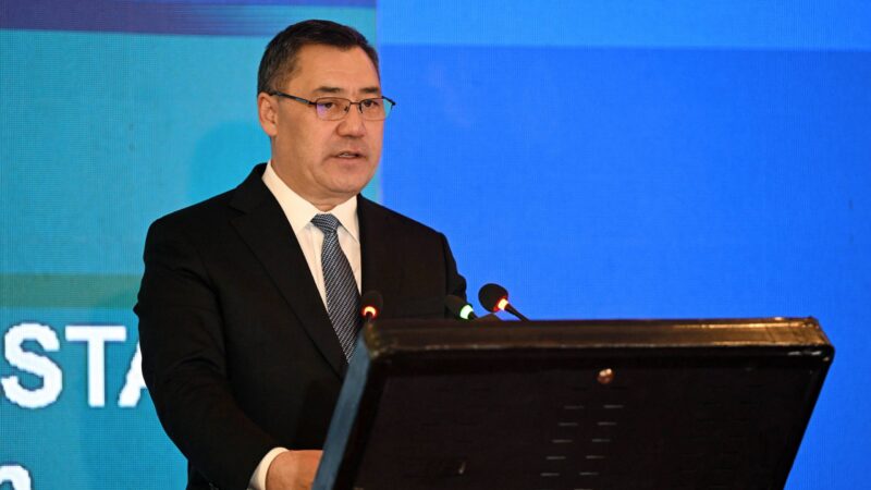 Садыр Жапаров Пакистан- Кыргызстан бизнес-форумуна катышты