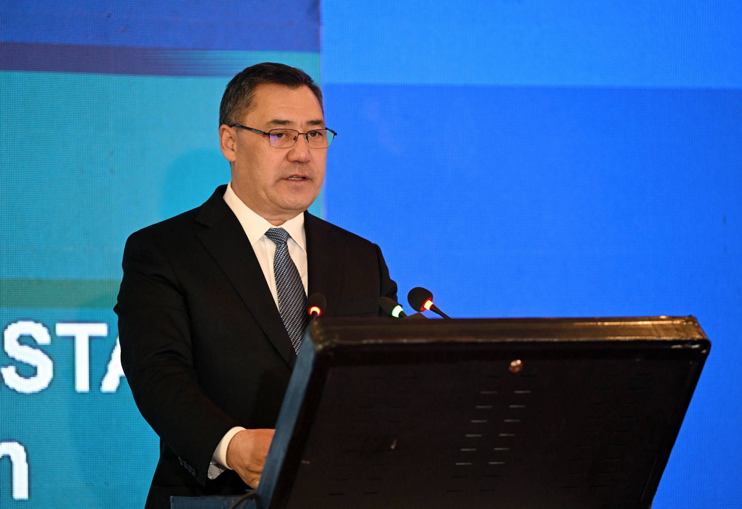 Садыр Жапаров Пакистан- Кыргызстан бизнес-форумуна катышты