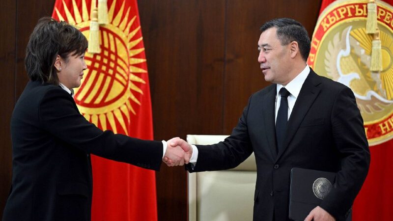 Садыр Жапаров Акыйкатчы Жамиля Жаманбаеваны кабыл алды