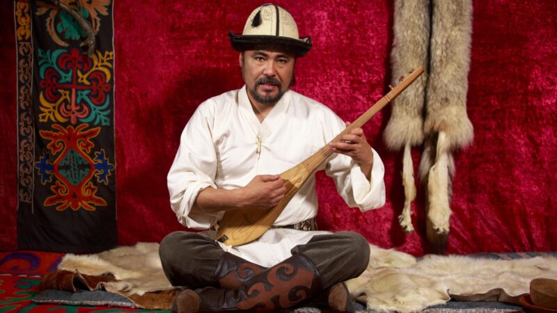 Коомдук ишмер Ассоль Молдокматованын жолдошу каза болду