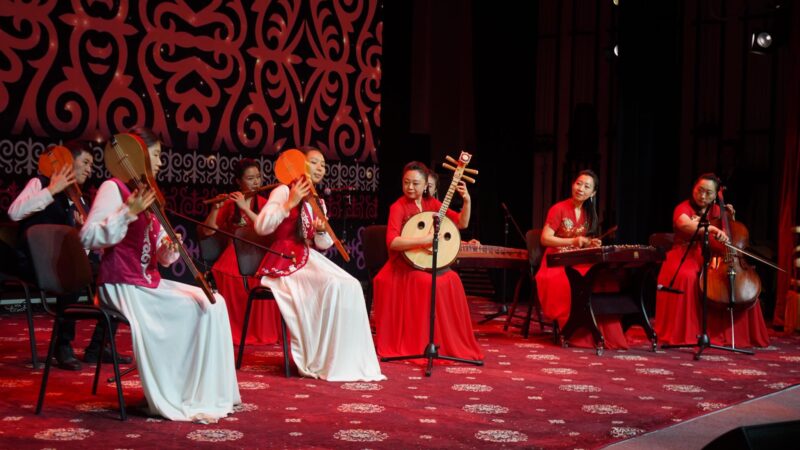 Кыргыз-Кытай маданий кызматташтыгынын алкагында концерт өттү