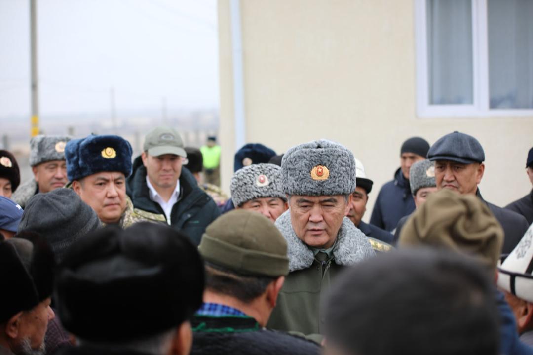 Камчыбек Ташиев Максат, Раззаков айылдарынын тургундары менен жолукту