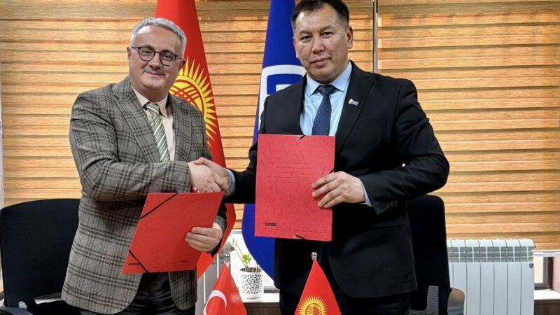 7-канал Кыргыз-Түрк “Манас” университети менен кызматташуу келишимине кол койду