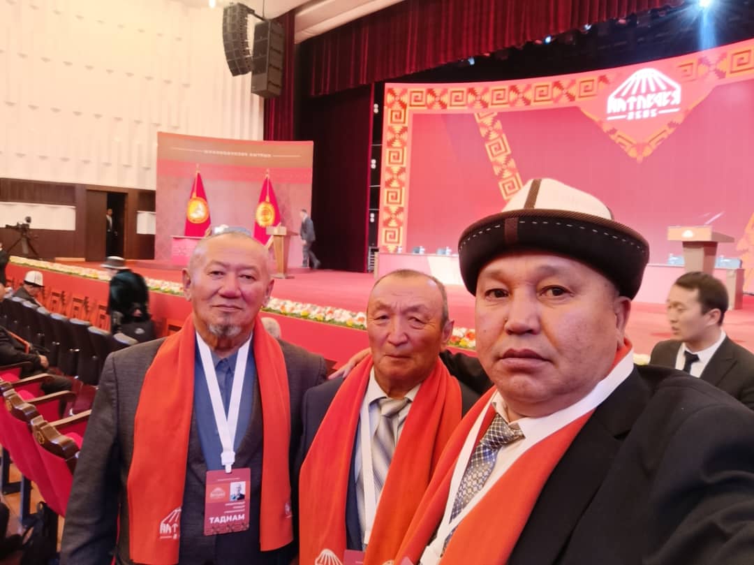 Тогуз-Тородон келген делегат: Казарманга “Туристтик шаар” макамын берүүнү суранабыз