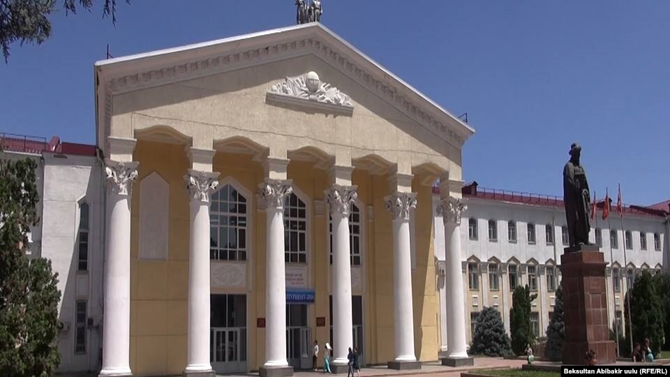 Баткен, Талас жана Нарын университеттери Жусуп Баласагын атындагы КУУга бирикти