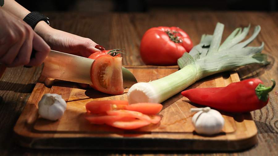 Эмне үчүн кытайлык адистер кечки тамактанууну маанилүү деп эсептешет?