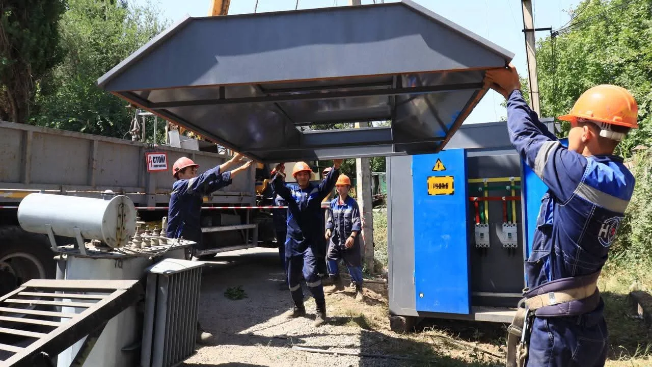 Бишкекте 12 айдын ичинде 1917 трансформатор оңдолду