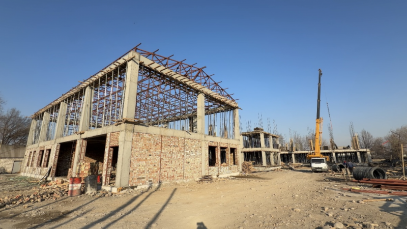 Бишкектеги №23 үч кабаттуу орто мектептин курулушу уланууда