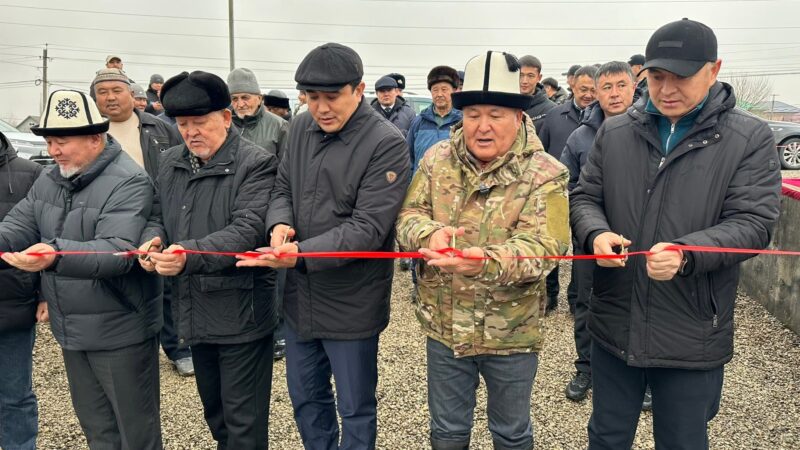 Ошто борбордук стадиондун ичине курулган эс алуучу жайдын ачылышы болду