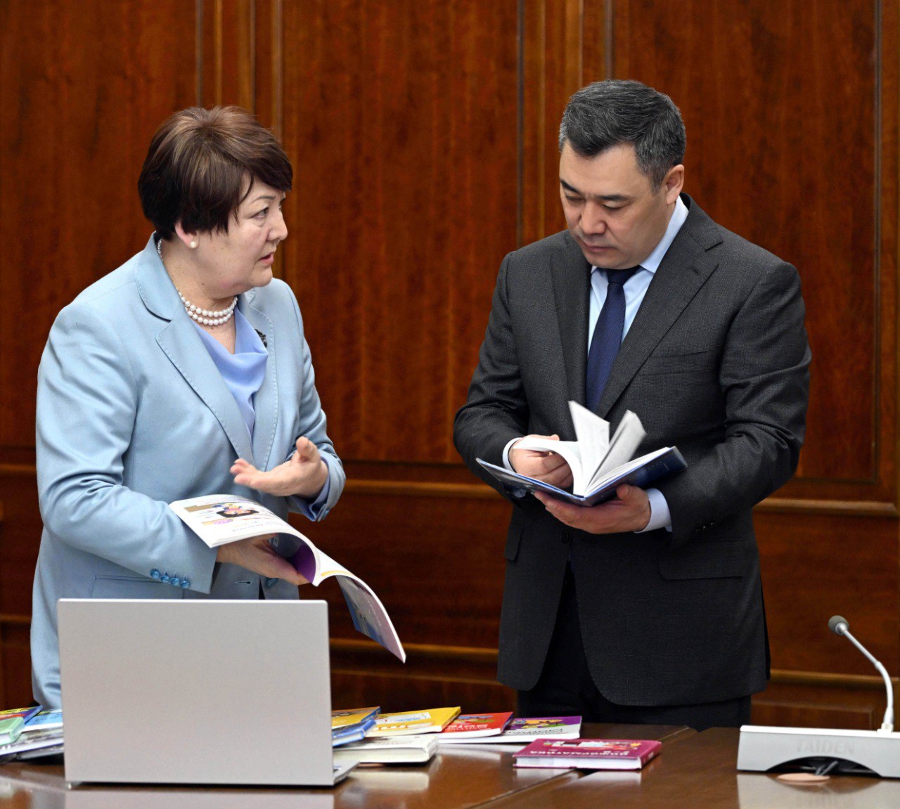 12 жылдык окутуунун биринчи жылдык жыйынтыгы: 4 млрд 84 миң 870 китеп басылып чыкты