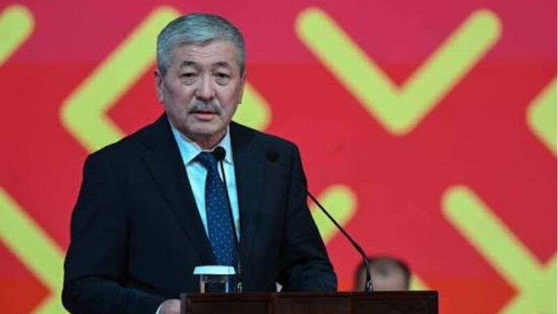 Адылбек Касымалиев Эл аралык тоолор күнү менен куттуктады