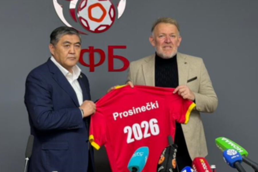 Роберт Просинечки футбол боюнча улуттук курама команданын башкы машыктыруучусу болуп дайындалды