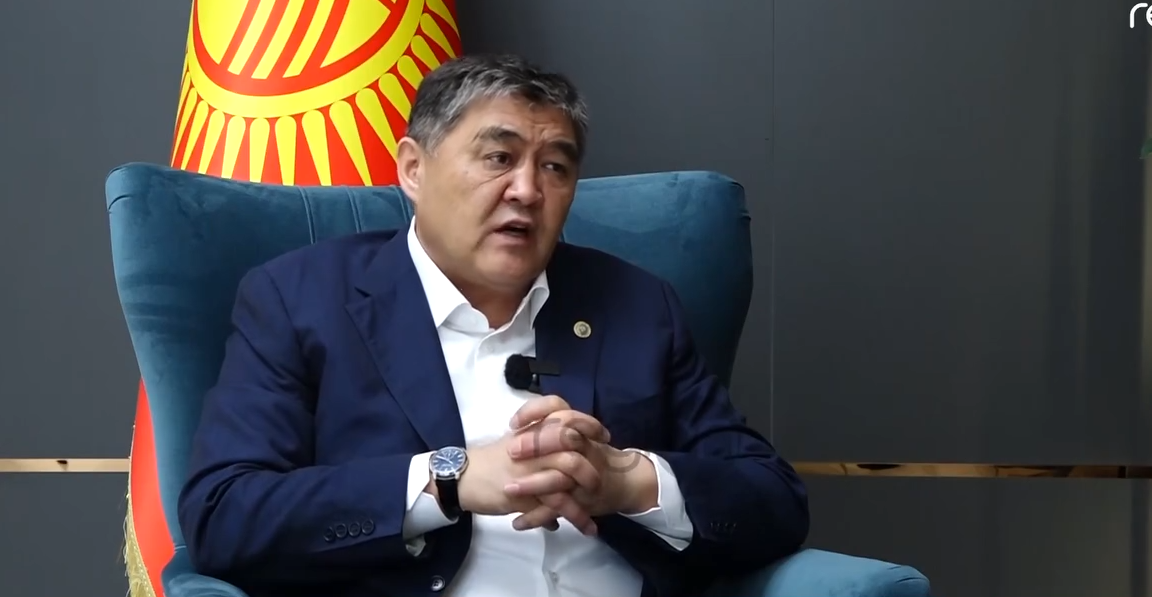 Ташиев коррупционердин жанында отуруп калып, тамагынан аш өтпөй кыйналганын айтты