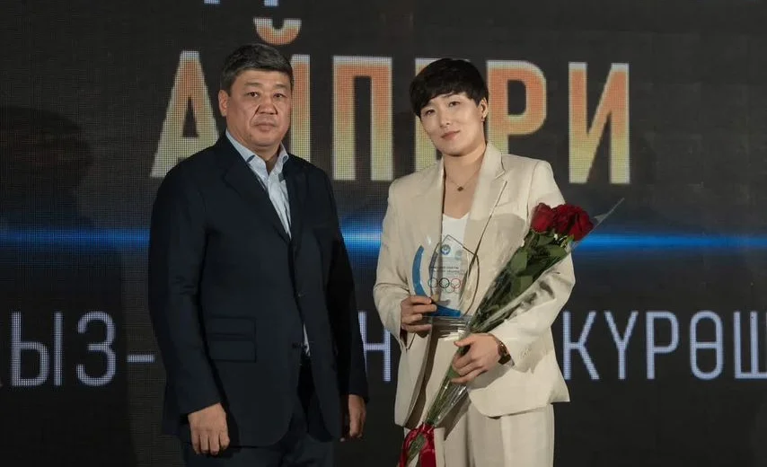 Айпери Медет кызы жылдын мыкты спортчу айымы деп табылды