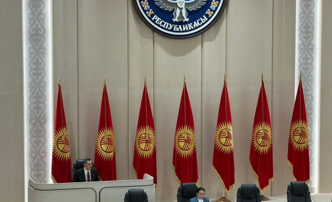 Президент: «Коррупциялык иштерди жасаган жетекчилер аёосуз жазаланат»