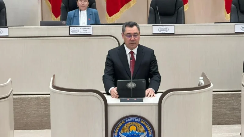 Президент Садыр Жапаров VIII чакырылыштагы Жогорку Кеңештин депутаттарынын биринчи жыйынында сөз сүйлөдү