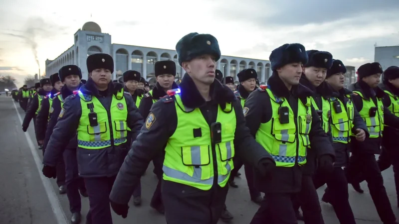 Жаңы жылда Бишкекте милиция күчөтүлгөн тартипте кызмат өтөйт