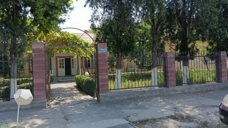 Манас шаарында стоматологиялык поликлиника мамлекетке кайтарылды