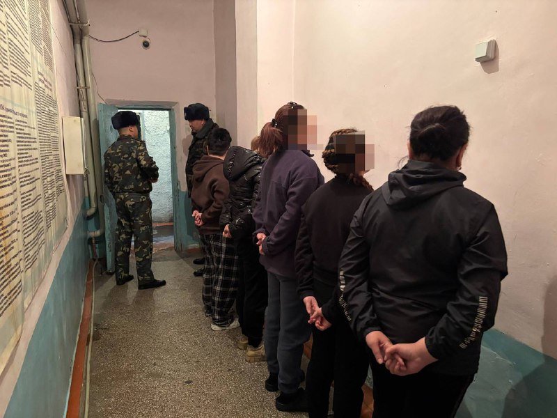 Жаза аткаруу кызматы тергөө абагындагы аялдардын дооматтарын четке какты