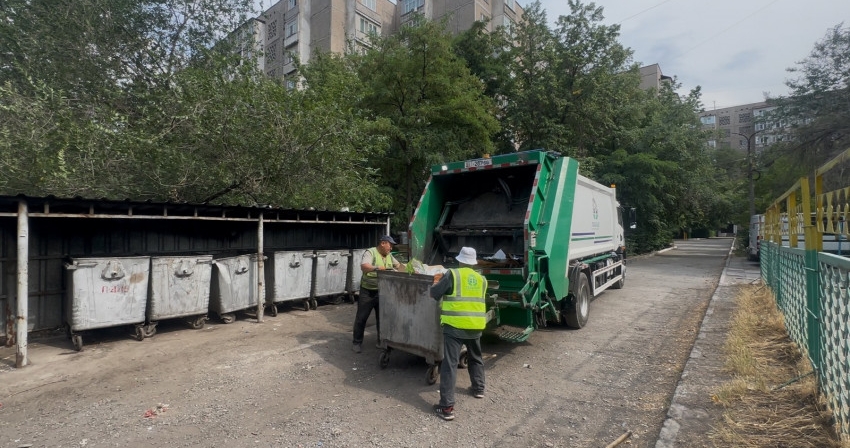 «Тазалыктын» башчысы: 90 миң сомго эл иштебей жатат