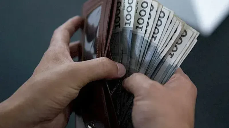 Өлкөдө кенже тейлөөчү кызматкерлердин айлыгы 80 пайызга көбөйтүлөт