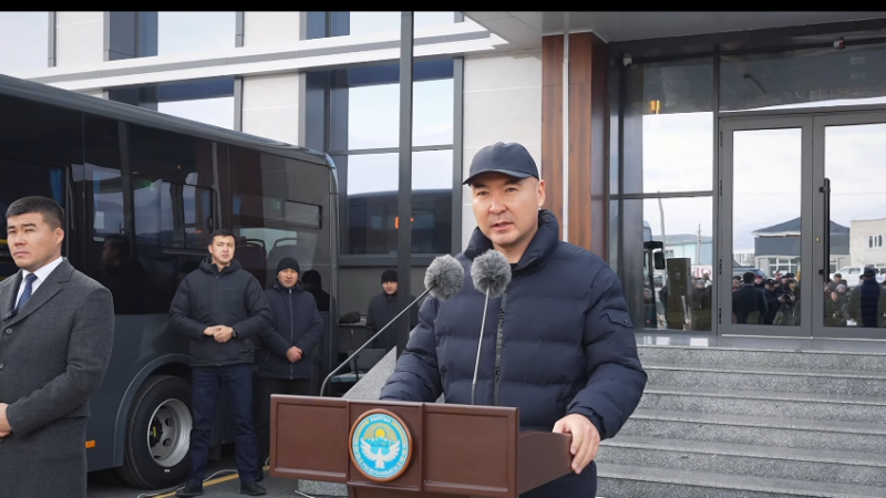 Балыкчы шаарына 10 автобус тапшырылды