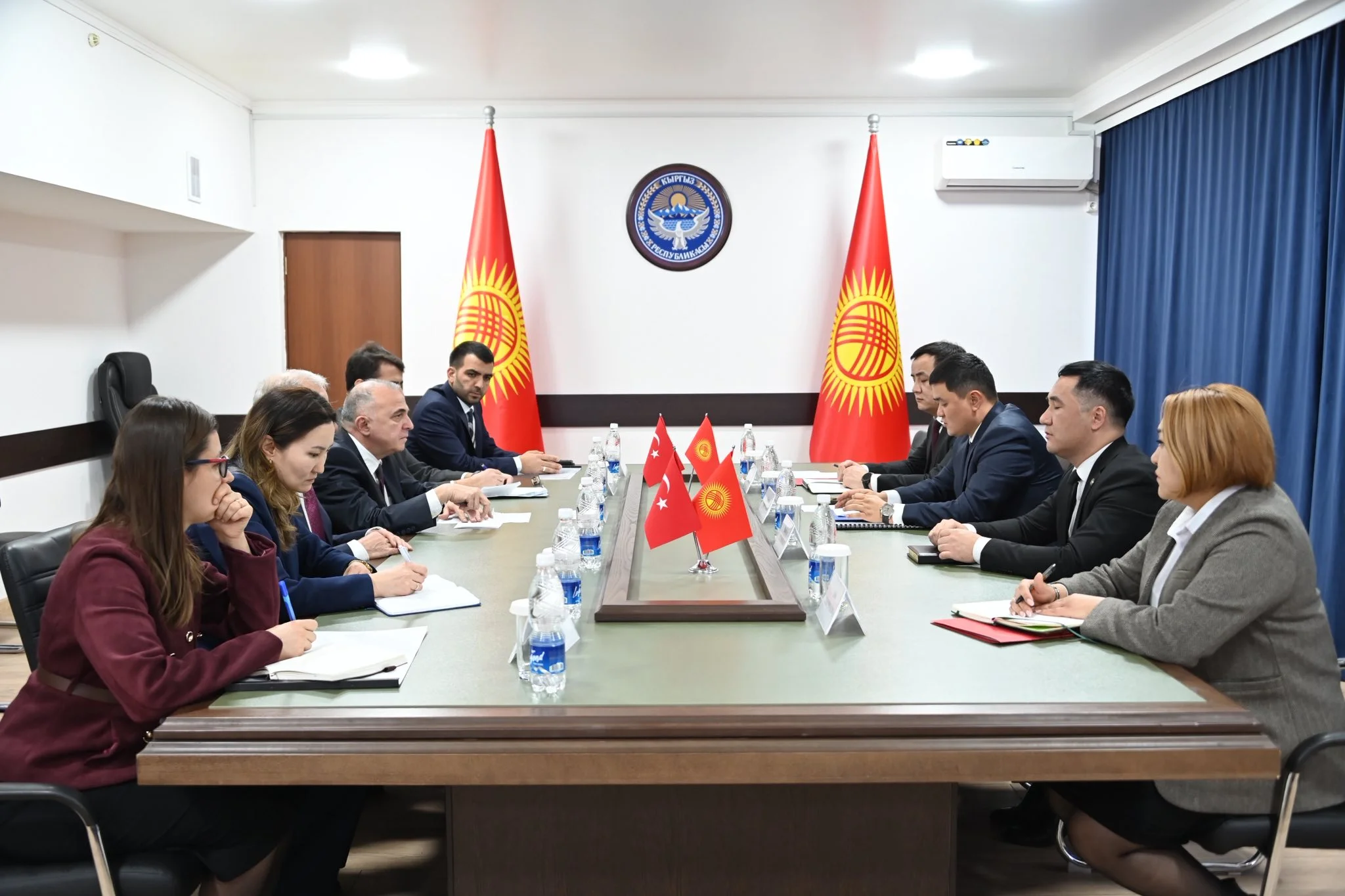 Кыргызстан менен Түркия курулуш тармагындагы долбоорлорду бекемдейт