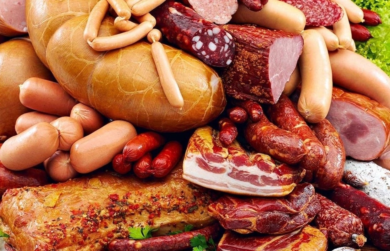 Россиядан мыйзамсыз ташылып келе жаткан 11 тонна колбаса азыктары артка кайтарылды