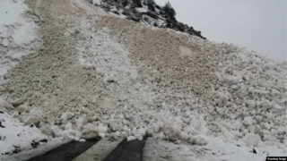 Кара-Кулжа районунда жер көчкү түшүп, ӨКМ жеринде иш алып барууда